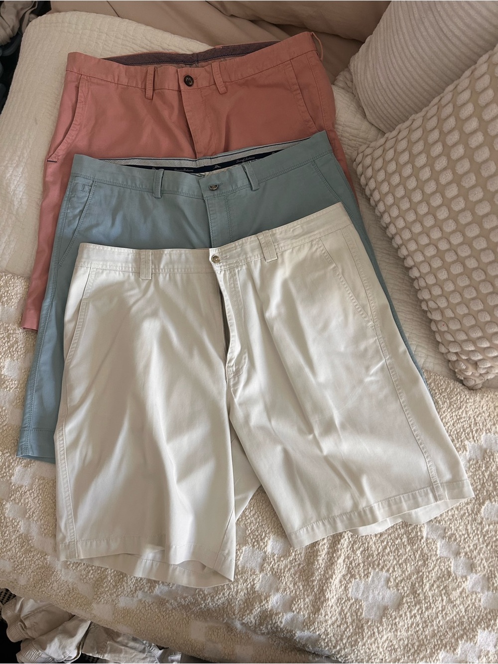 Men’s 36 Tommy Bahama Shorts - set of 3 White, Light Blue, Dusty Pink